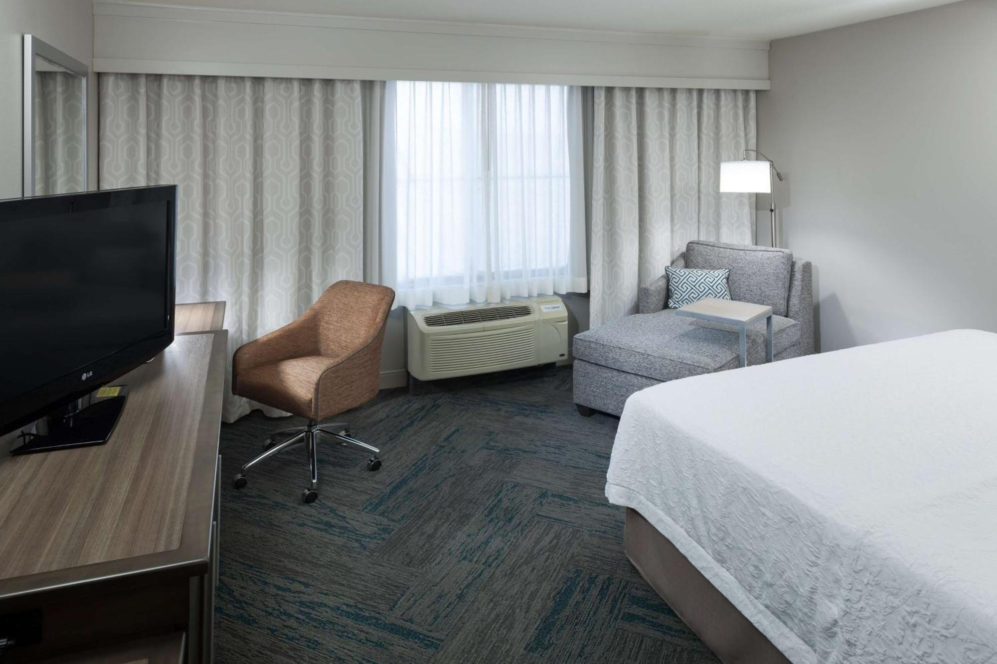 Hampton Inn Los Angeles Orange County סייפרס מראה חיצוני תמונה