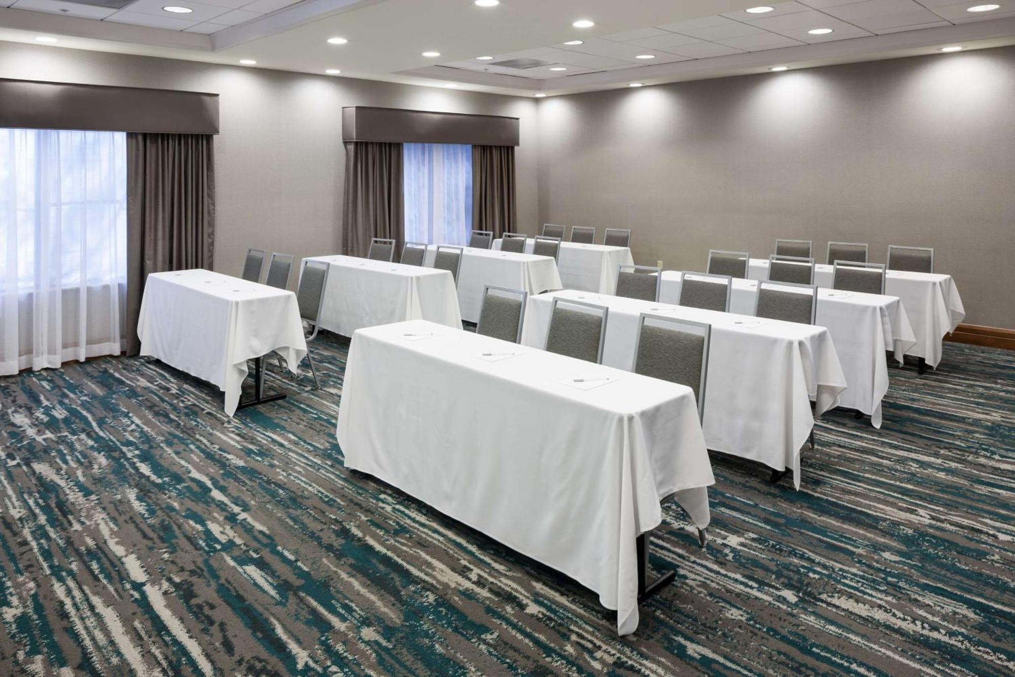 Hampton Inn Los Angeles Orange County סייפרס מראה חיצוני תמונה