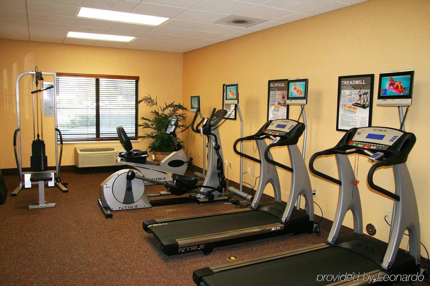 Hampton Inn Los Angeles Orange County סייפרס מראה חיצוני תמונה